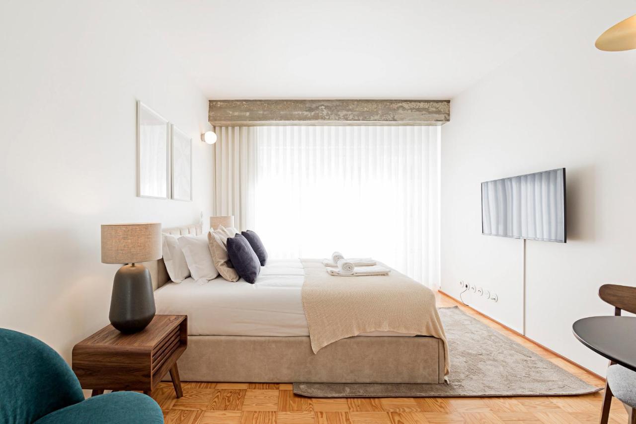 Ceuta Studio Apartments By Lovelystay Porto Exterior foto